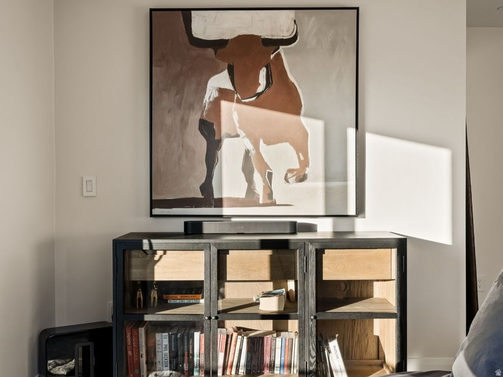 1404 S CANTERBURY DR Salt Lake City, UT 84108