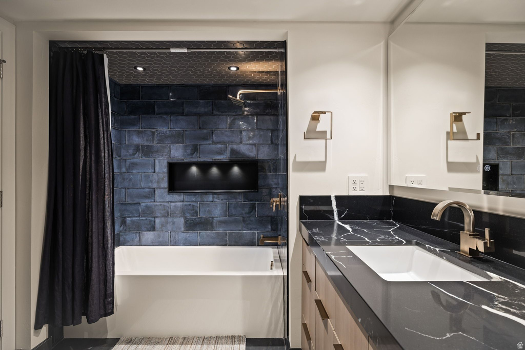 1404 S CANTERBURY DR Salt Lake City, UT 84108