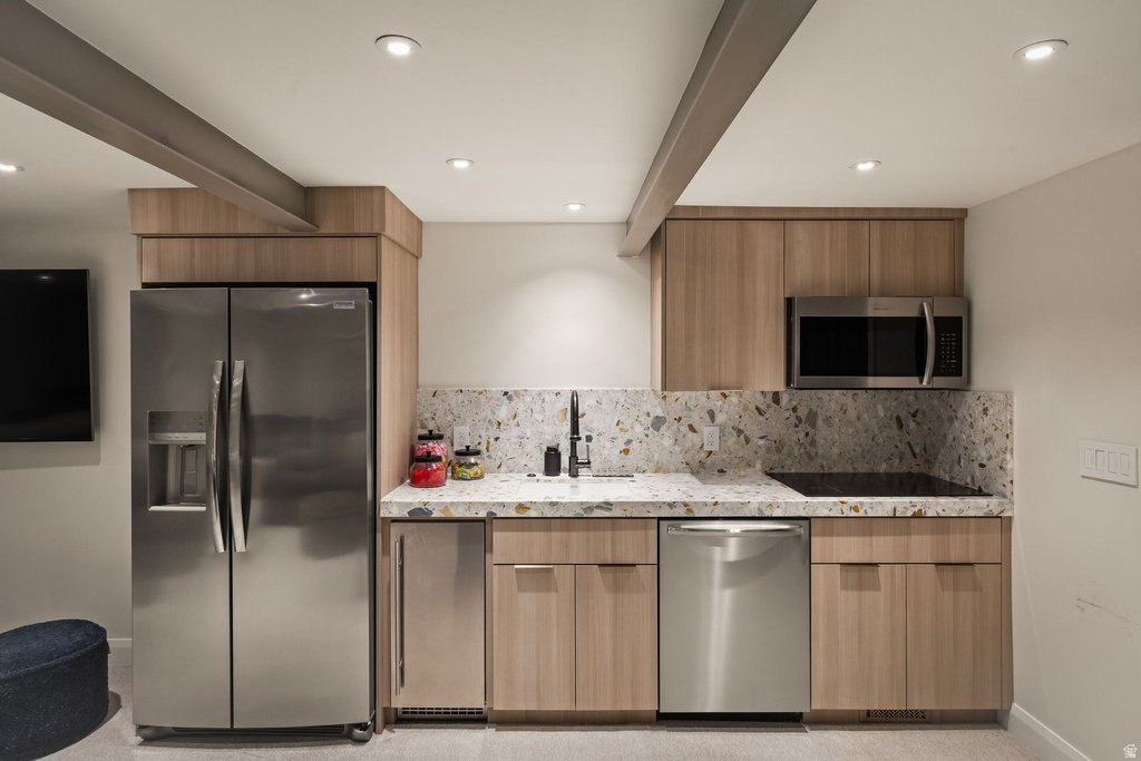 1404 S CANTERBURY DR Salt Lake City, UT 84108