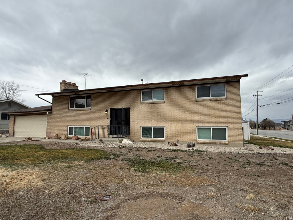 1718 W 9640 S South Jordan, UT 84095