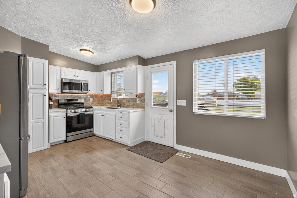 2949 W 7268 S West Jordan, UT 84084