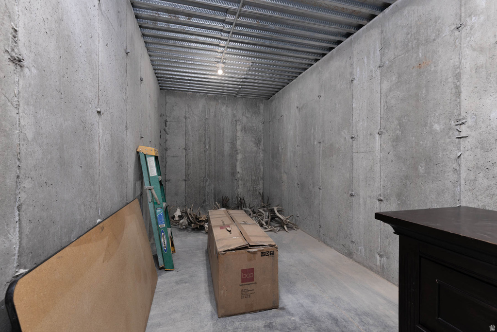 186 W 580 N Redmond, UT 84652