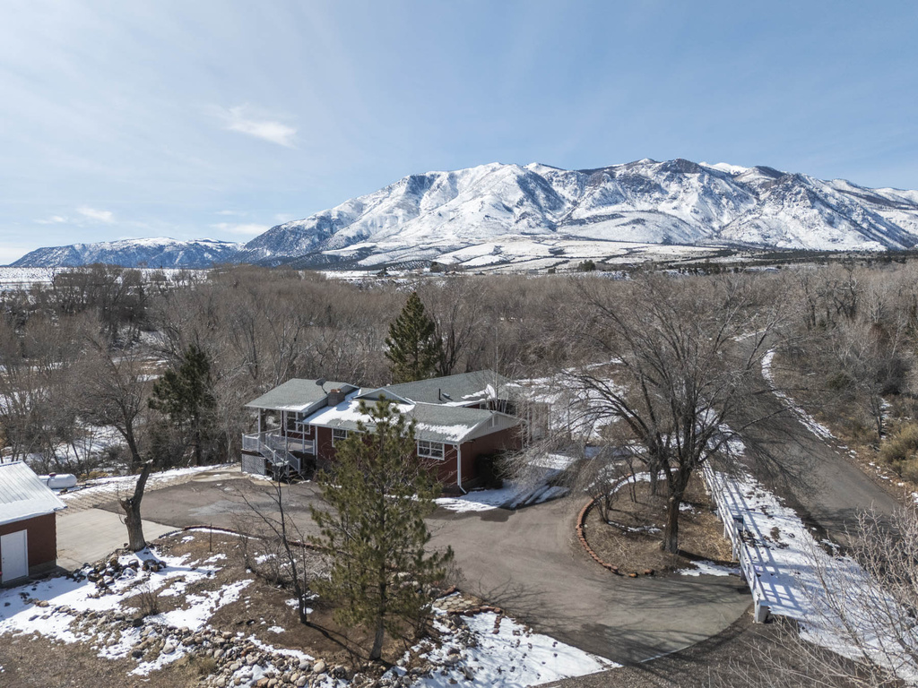 1395 S BULLION RD Marysvale, UT 84750