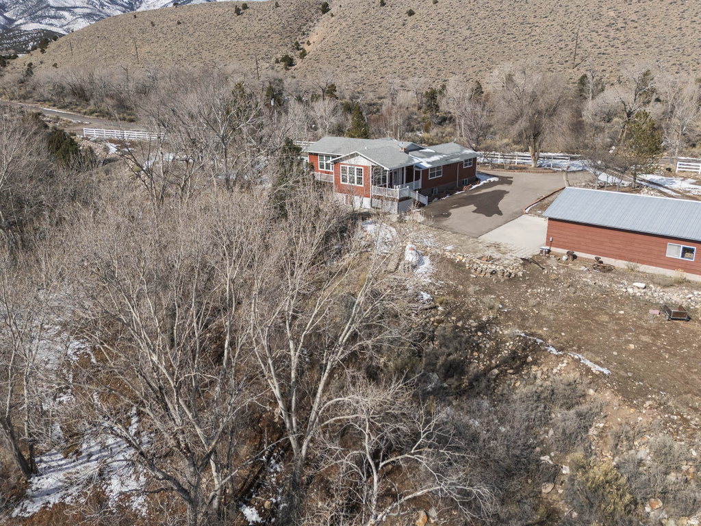 1395 S BULLION RD Marysvale, UT 84750