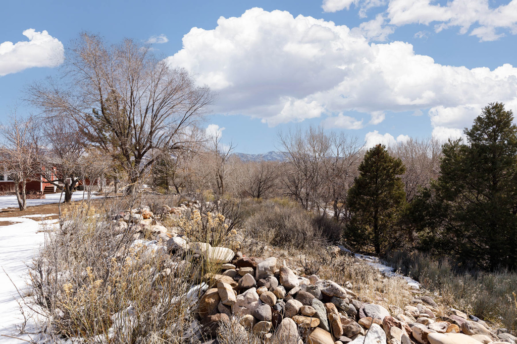 1395 S BULLION RD Marysvale, UT 84750