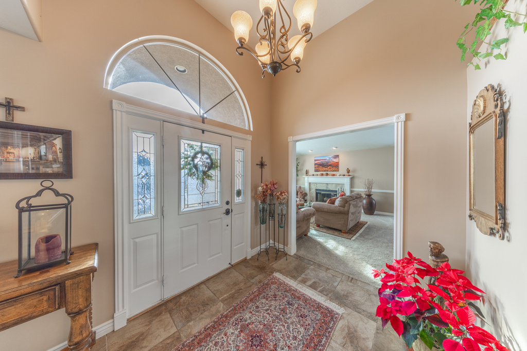 1129 E SANDERS RD Sandy, UT 84094