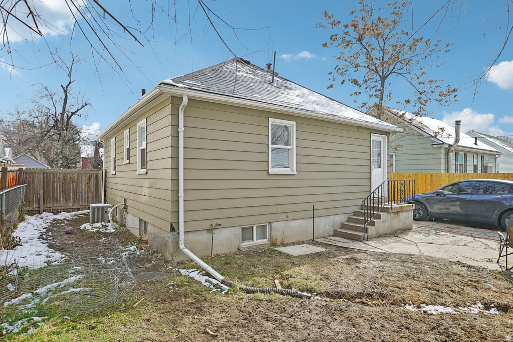 3244 S 1000 E Millcreek, UT 84106