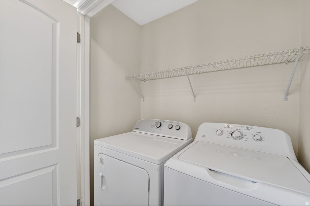 1522 W OAK LAWN CT West Valley City, UT 84119