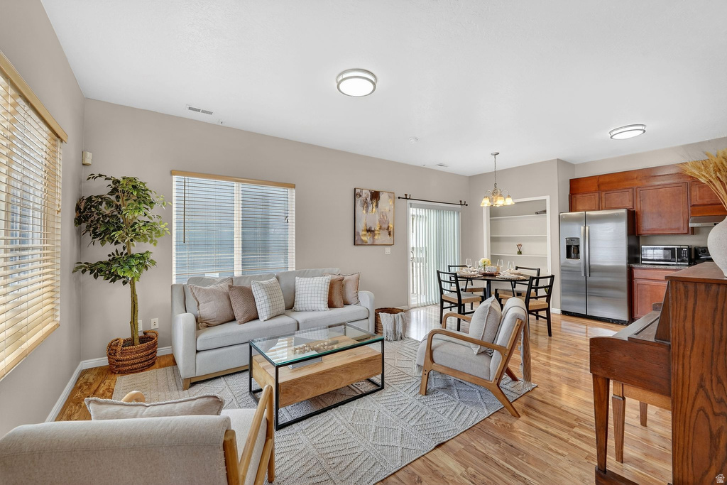 1522 W OAK LAWN CT West Valley City, UT 84119