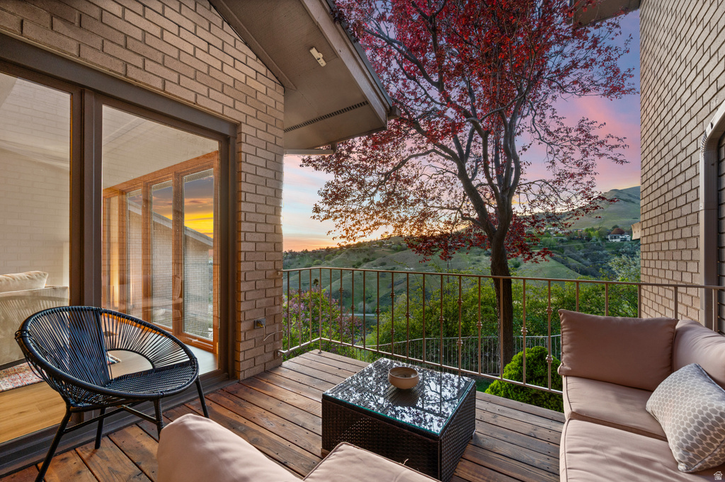 829 N GRANDRIDGE DR Salt Lake City, UT 84103
