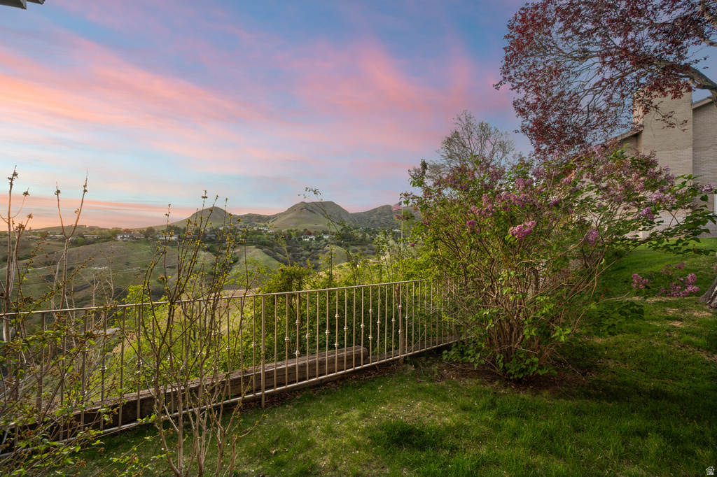 829 N GRANDRIDGE DR Salt Lake City, UT 84103