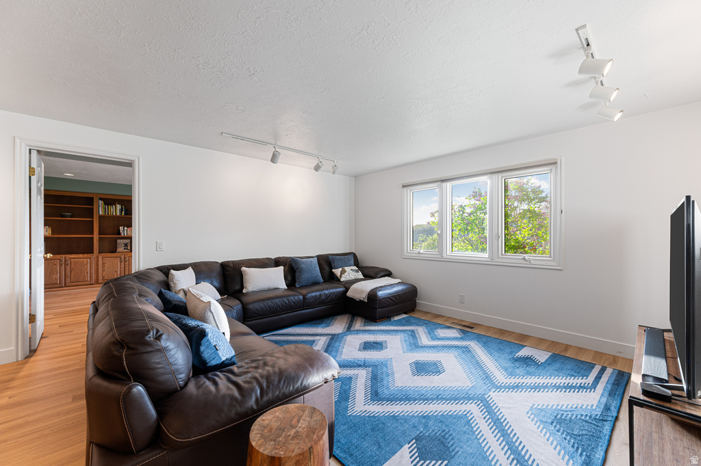 829 N GRANDRIDGE DR Salt Lake City, UT 84103