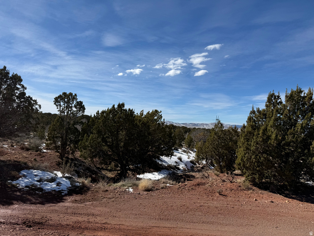 5287 S 2600 E Newcastle, UT 84756