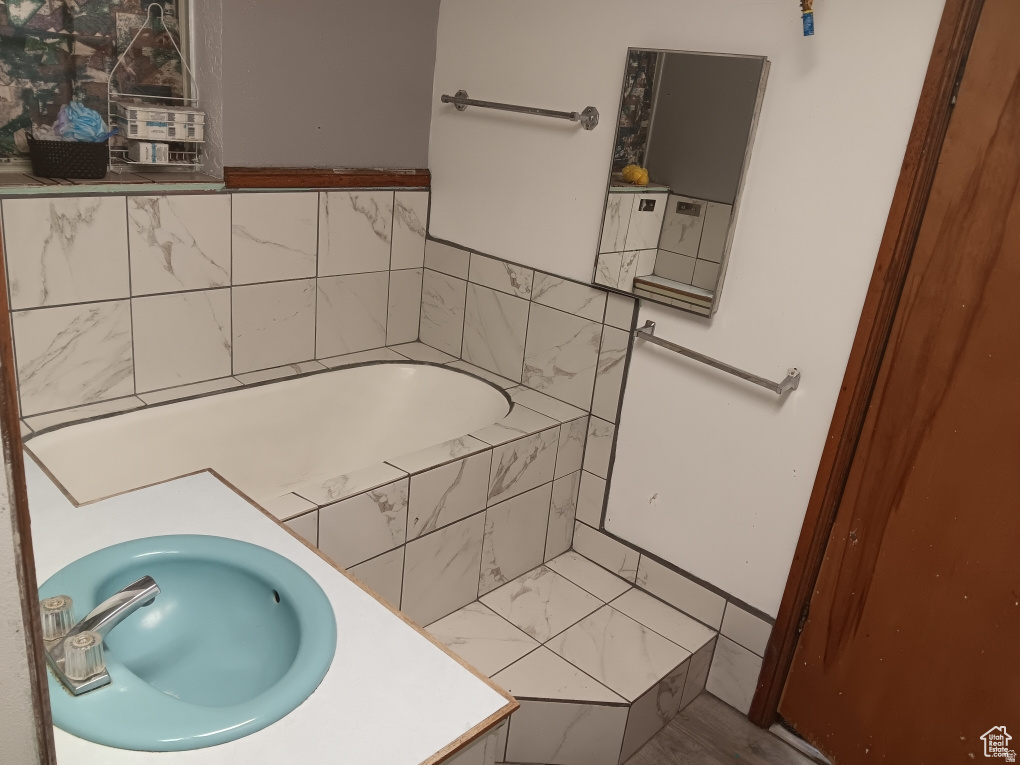 50 W 100 N Salina, UT 84654