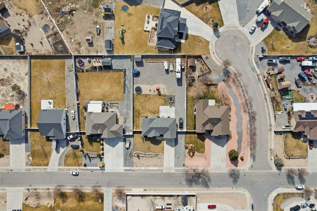 784 FRONTIER RD Grantsville, UT 84029