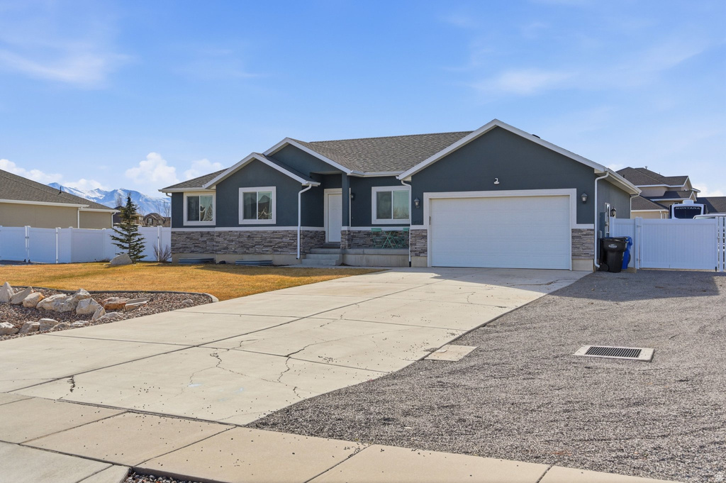784 FRONTIER RD Grantsville, UT 84029