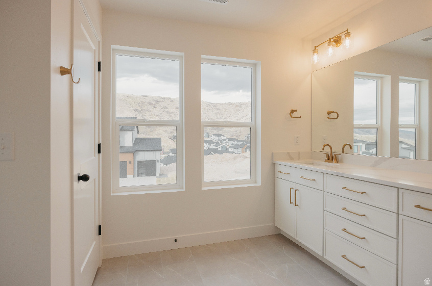 5886 N CANYON RIM RD #622 Lehi, UT 84048