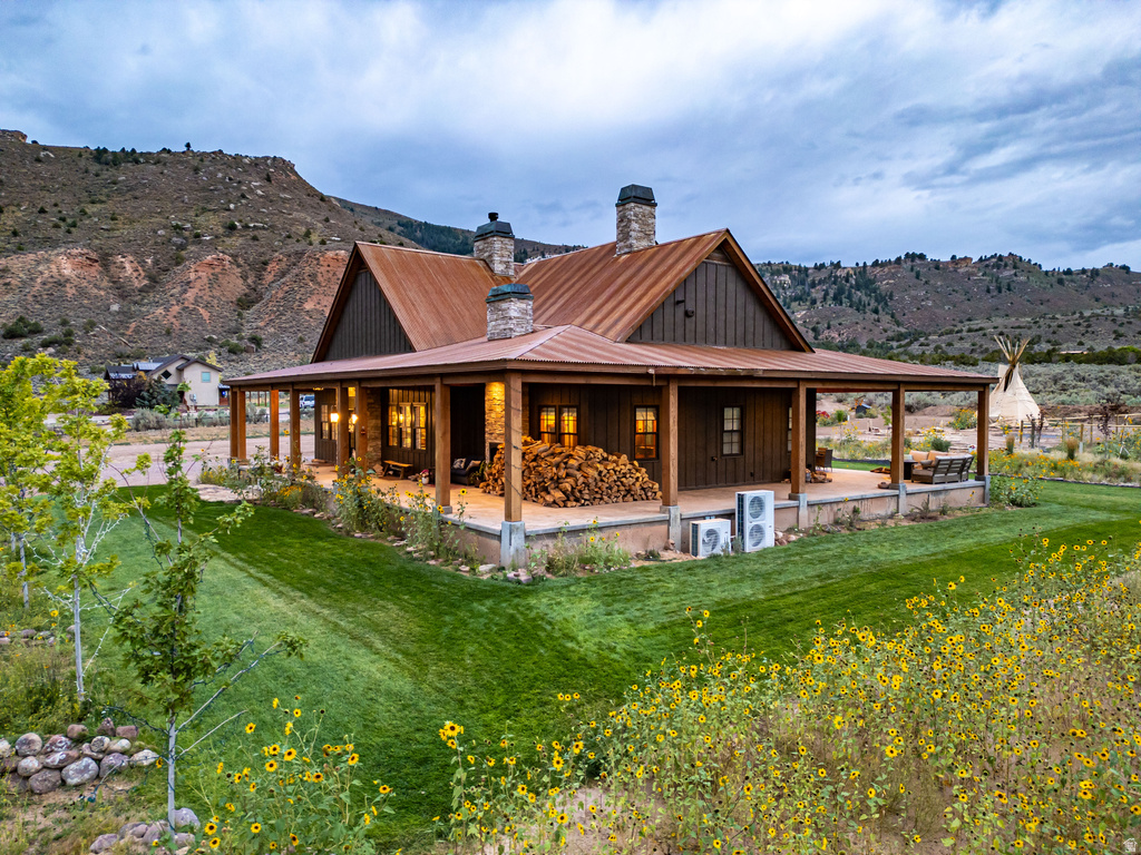 8552 W SAWTOOTH PARK DR Vernal, UT 84078