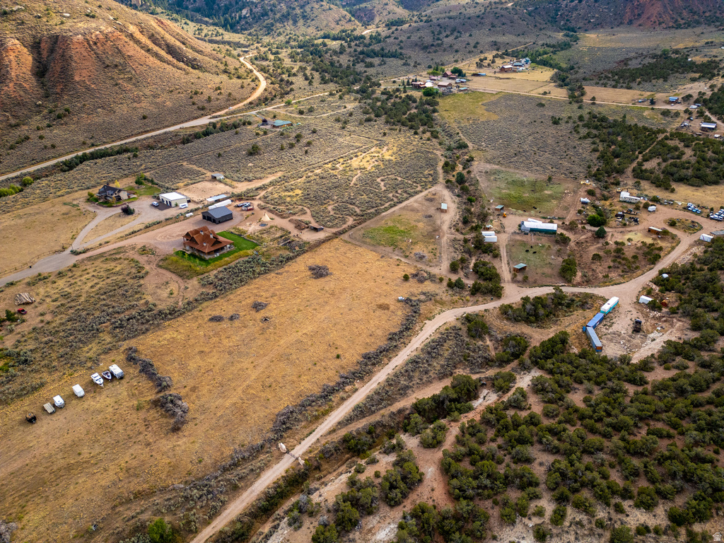 8552 W SAWTOOTH PARK DR Vernal, UT 84078