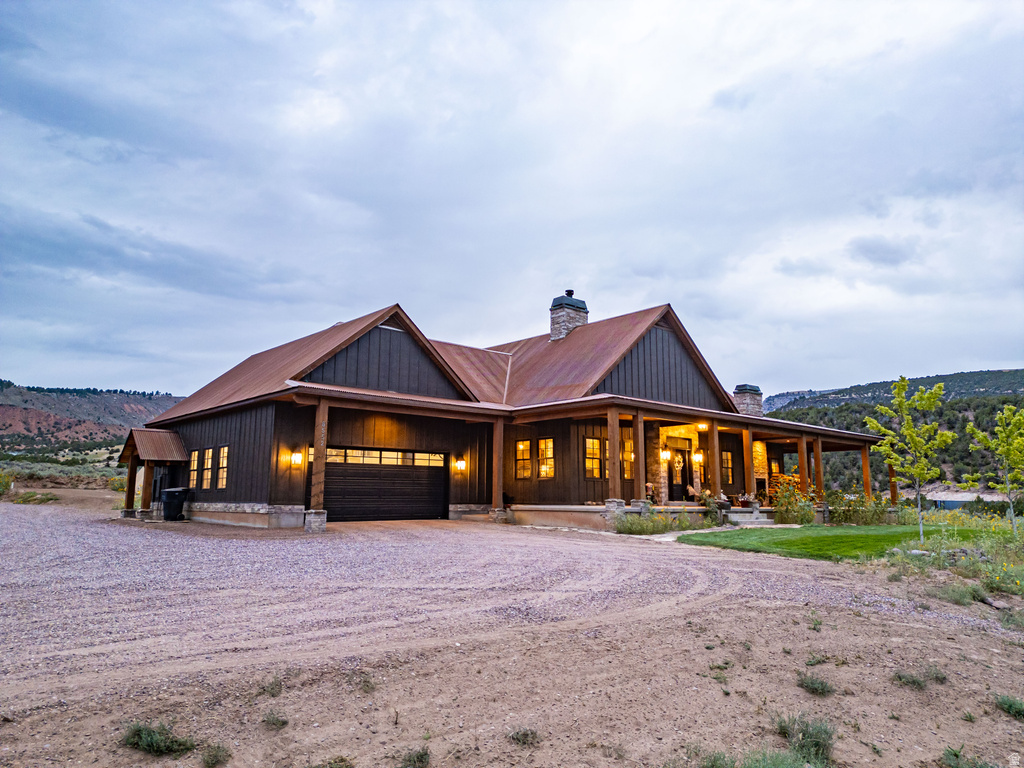 8552 W SAWTOOTH PARK DR Vernal, UT 84078