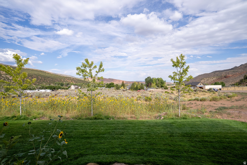 8552 W SAWTOOTH PARK DR Vernal, UT 84078