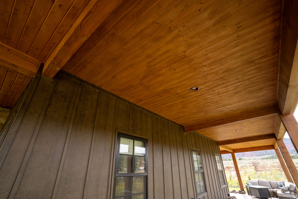 8552 W SAWTOOTH PARK DR Vernal, UT 84078