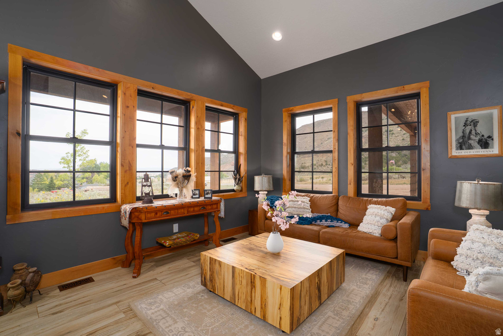 8552 W SAWTOOTH PARK DR Vernal, UT 84078