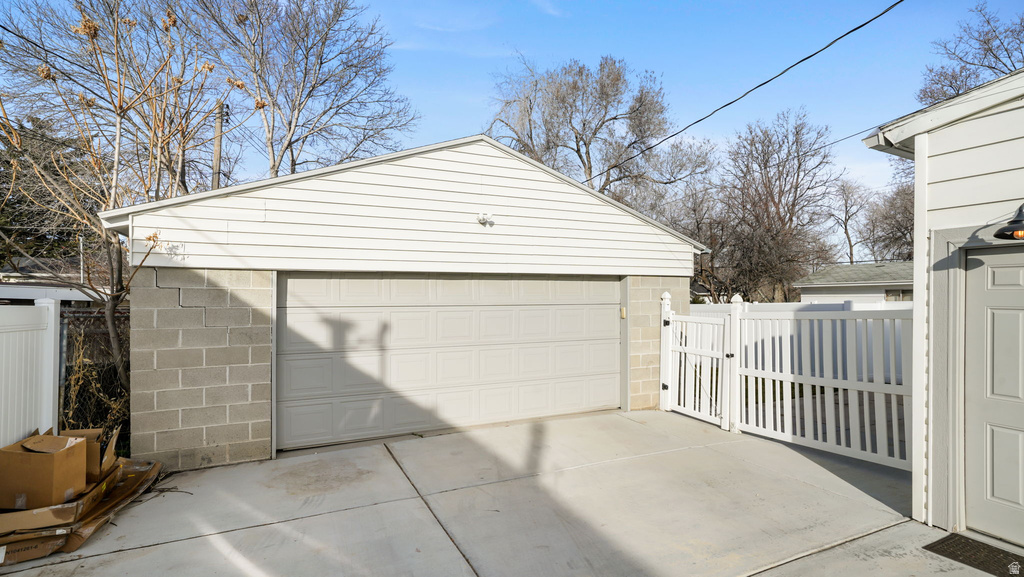 3182 S IMPERIAL ST Salt Lake City, UT 84106