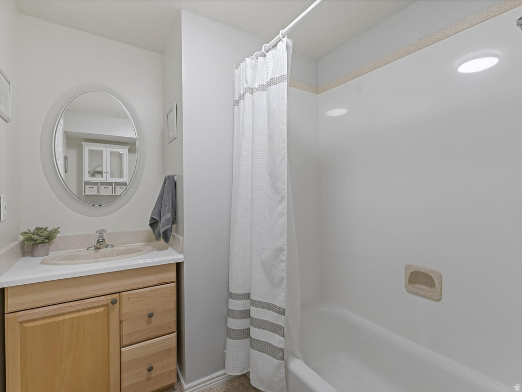 8271 S 2440 W West Jordan, UT 84088