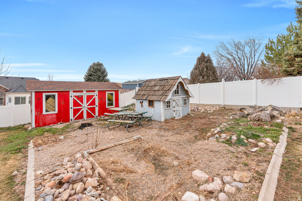 1373 N 600 E Nephi, UT 84648