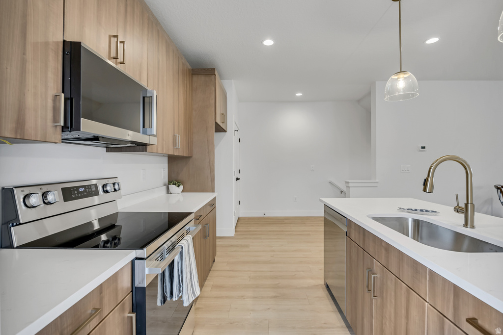 354 E 7635 S Sandy, UT 84047