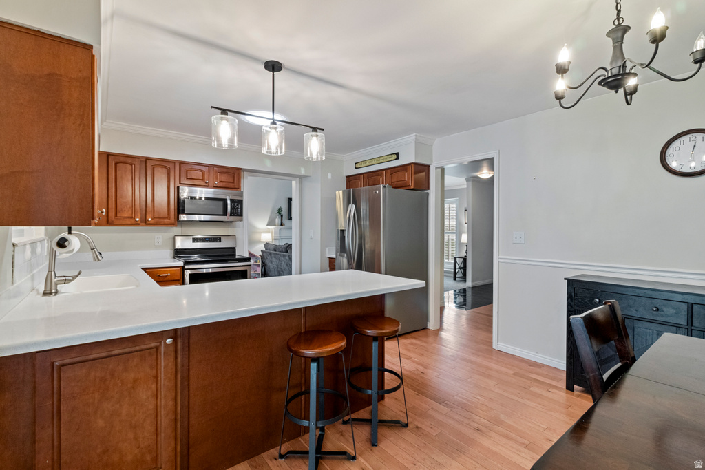 6191 S RAINSBOROUGH RD Murray, UT 84121