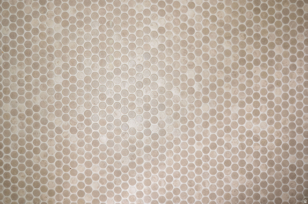 1103 W 950 N Clinton, UT 84015