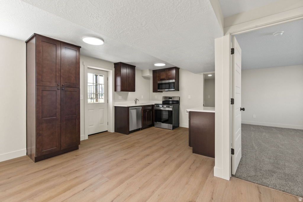 1103 W 950 N Clinton, UT 84015