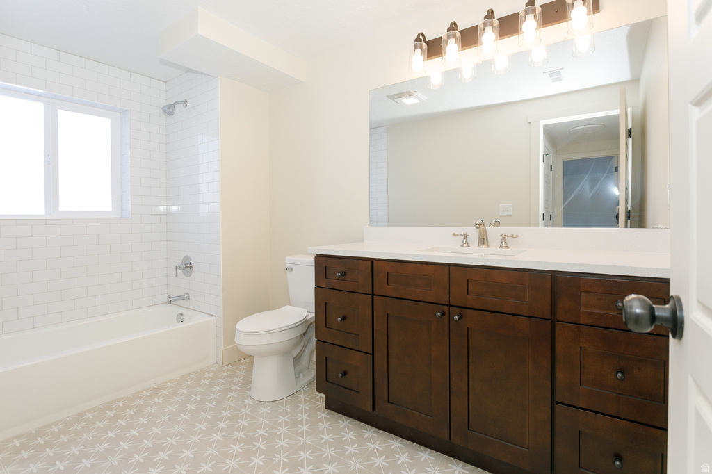 1103 W 950 N Clinton, UT 84015