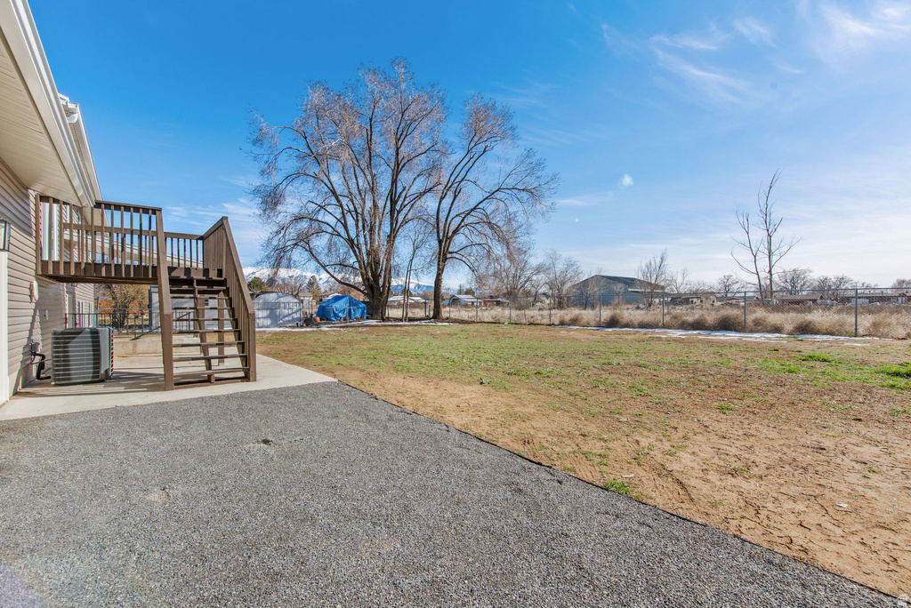 1103 W 950 N Clinton, UT 84015