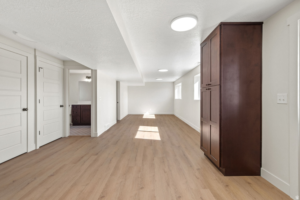 1103 W 950 N Clinton, UT 84015