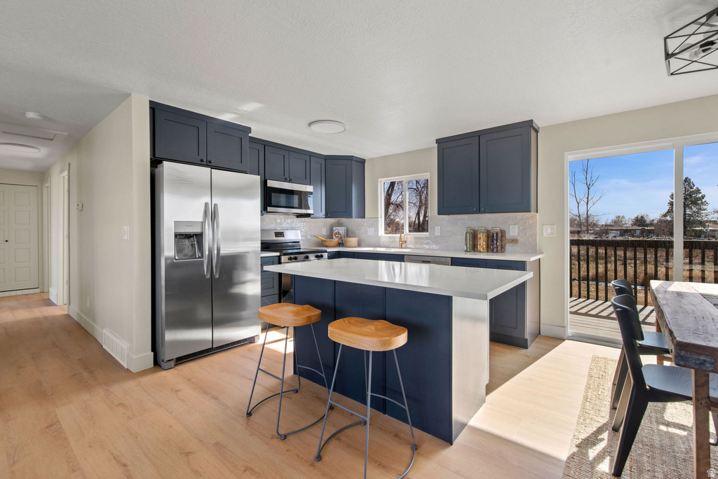 1103 W 950 N Clinton, UT 84015