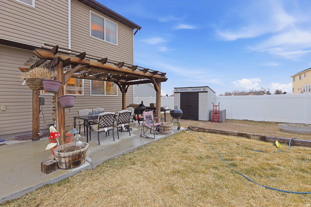 268 E CARLY DR Grantsville, UT 84029