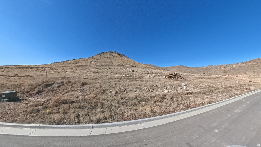 9759 N EAGLE CV Eagle Mountain, UT 84005