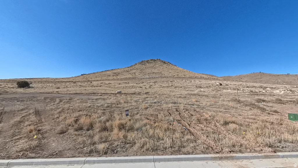 9735 N EAGLE CV Eagle Mountain, UT 84005