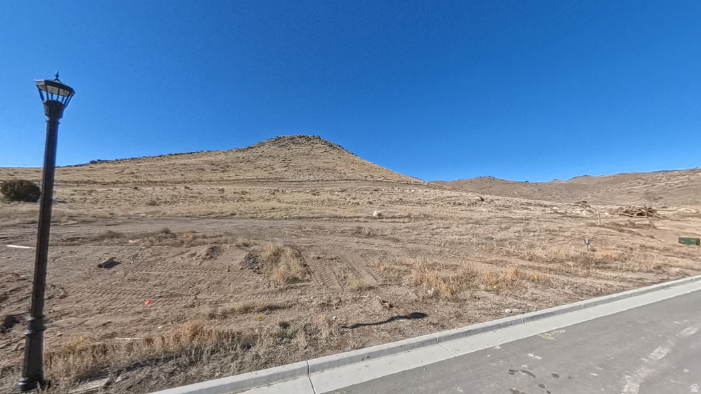 9735 N EAGLE CV Eagle Mountain, UT 84005