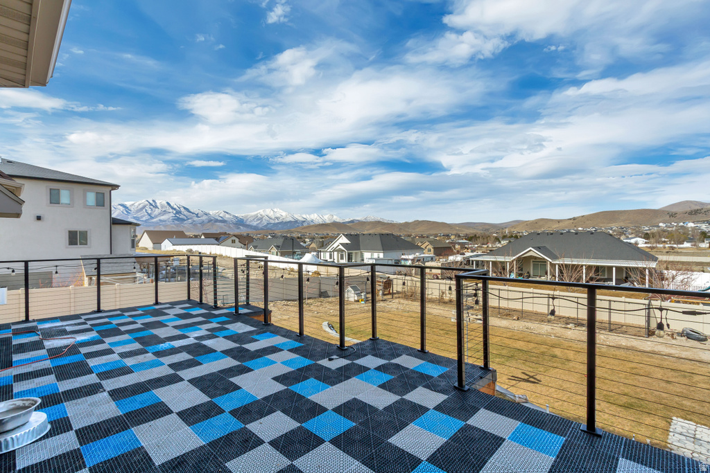 2479 E PRAIRIE VIEW DR Eagle Mountain, UT 84005