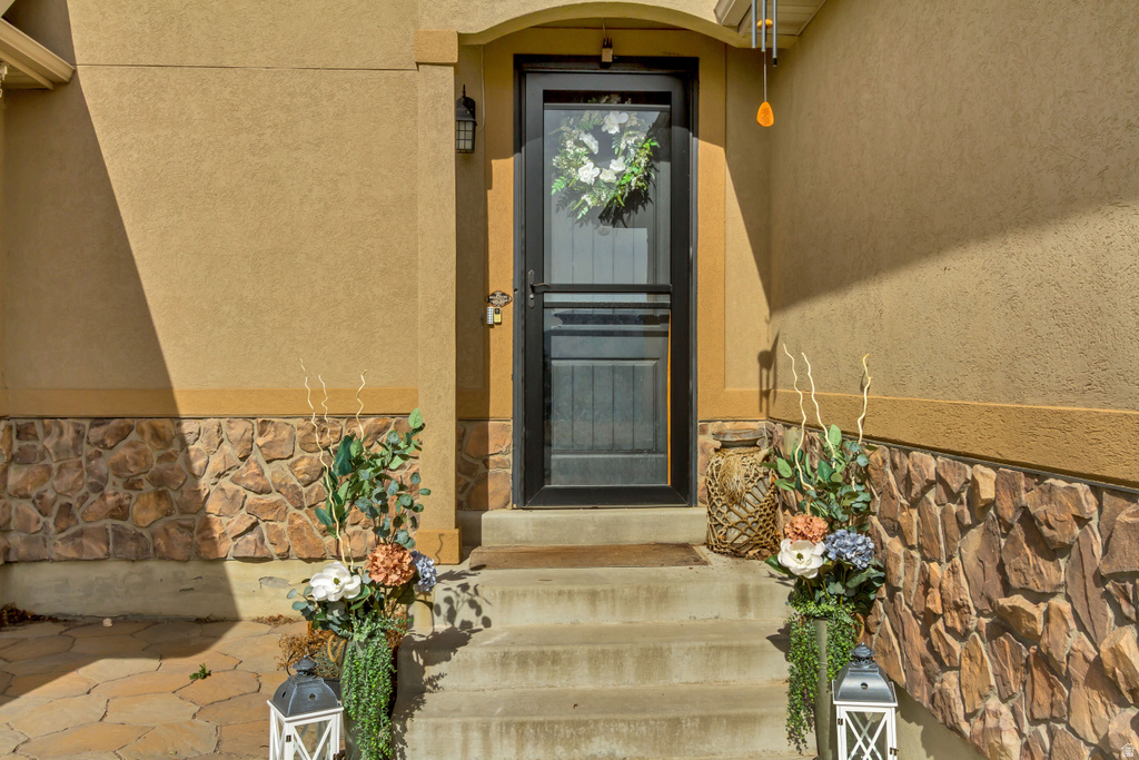 2479 E PRAIRIE VIEW DR Eagle Mountain, UT 84005