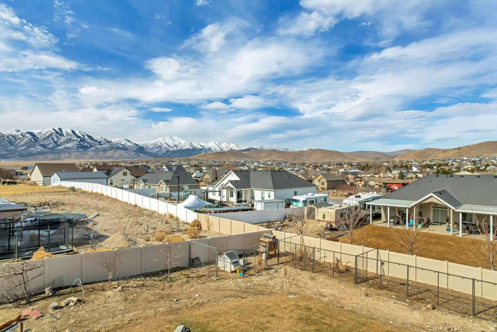 2479 E PRAIRIE VIEW DR Eagle Mountain, UT 84005