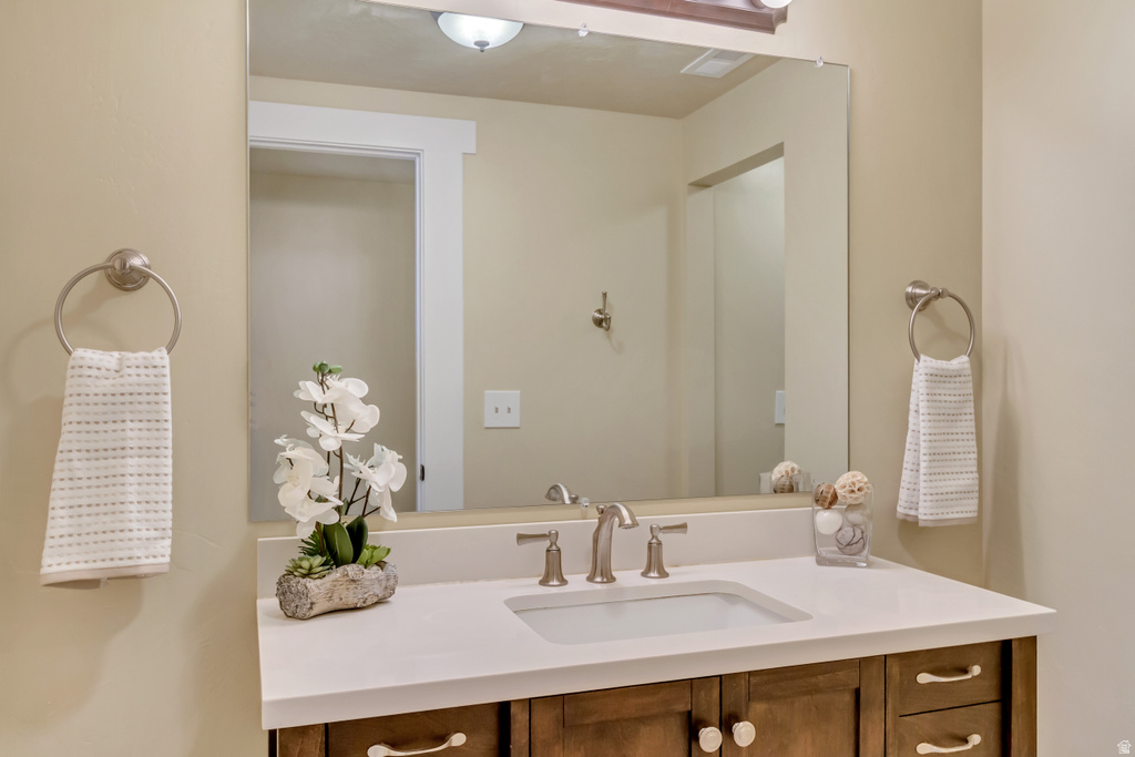 2479 E PRAIRIE VIEW DR Eagle Mountain, UT 84005