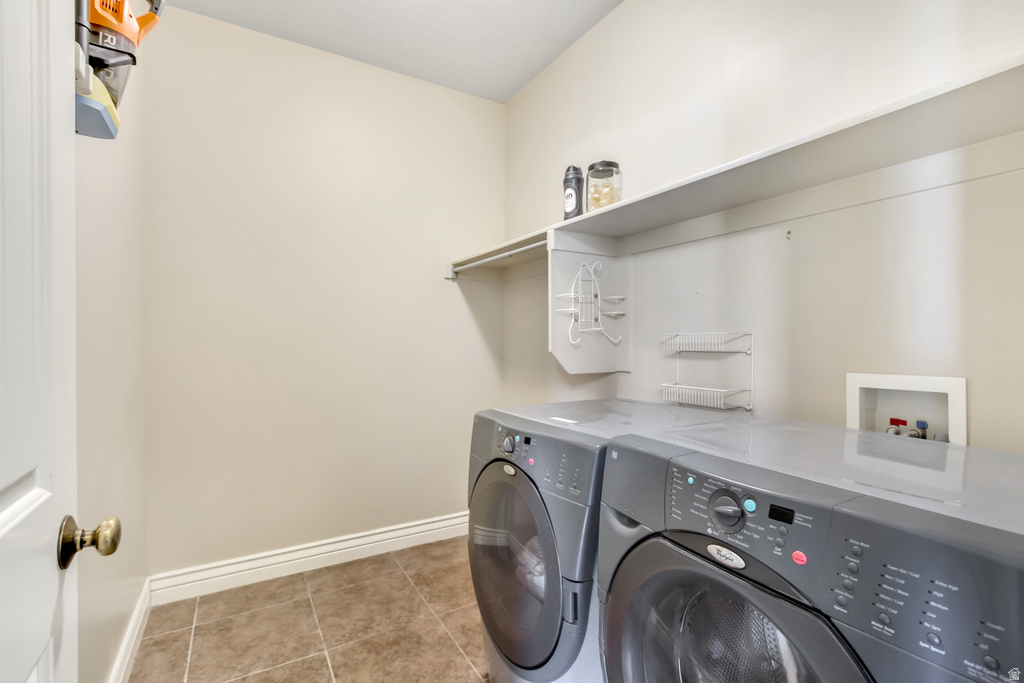 2479 E PRAIRIE VIEW DR Eagle Mountain, UT 84005