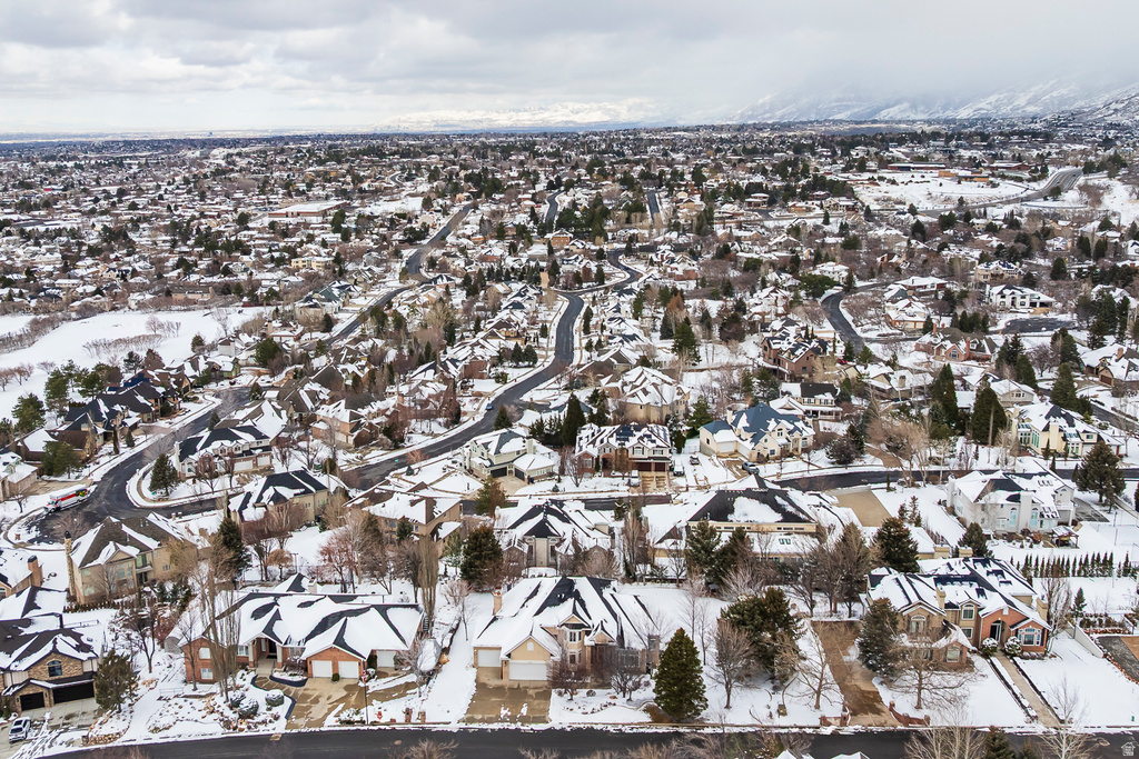 2403 E BEAR CIR Draper, UT 84020