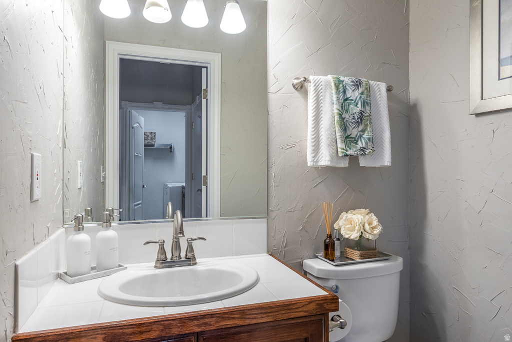 2403 E BEAR CIR Draper, UT 84020