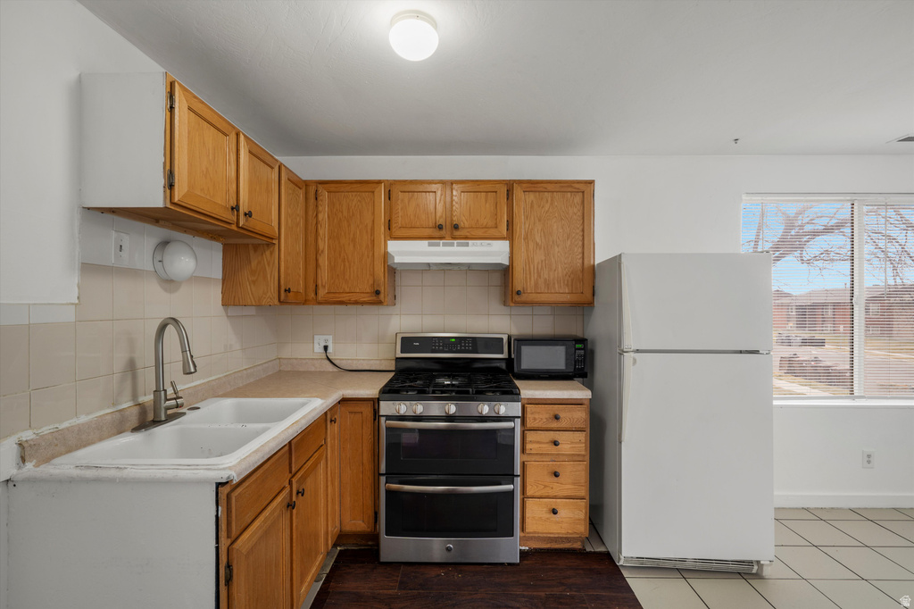 2519 S PARKCREST DR West Valley City, UT 84119